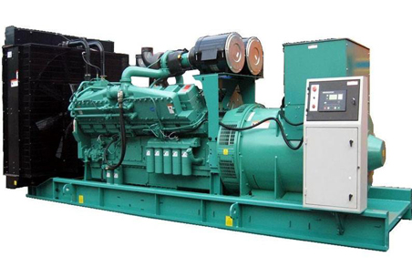 山南570kw康明斯柴油发电机组